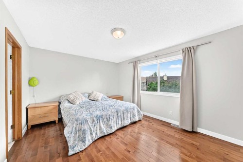 22 Hidden Creek Drive Nw, Calgary, AB 
