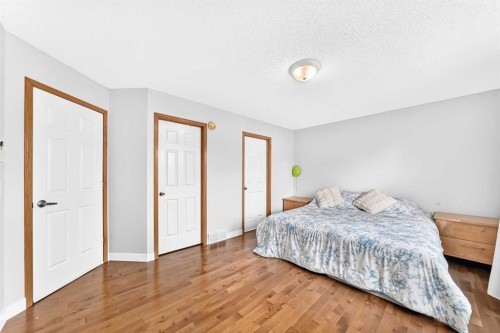 22 Hidden Creek Drive Nw, Calgary, AB 