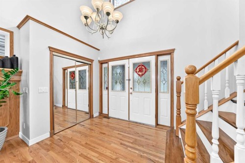 22 Hidden Creek Drive Nw, Calgary, AB 