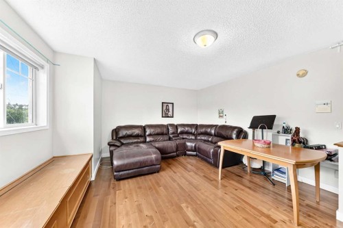 22 Hidden Creek Drive Nw, Calgary, AB 