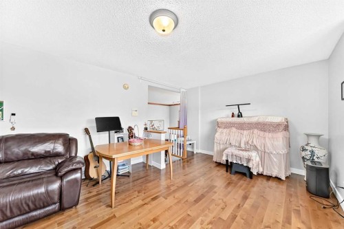 22 Hidden Creek Drive Nw, Calgary, AB 