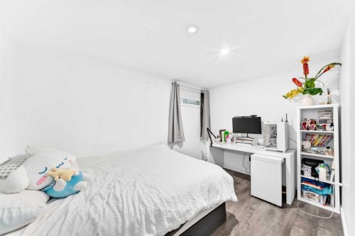 22 Hidden Creek Drive Nw, Calgary, AB 