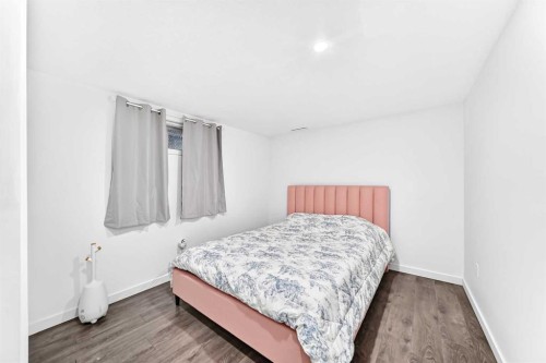 22 Hidden Creek Drive Nw, Calgary, AB 