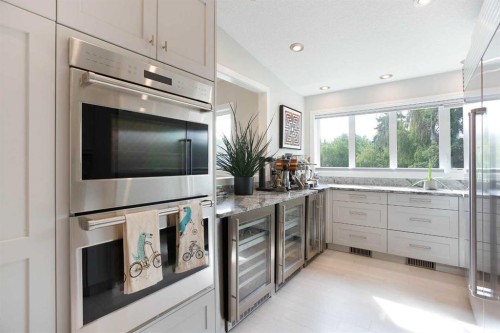 32 Bow Village Crescent Nw, Calgary, AB 