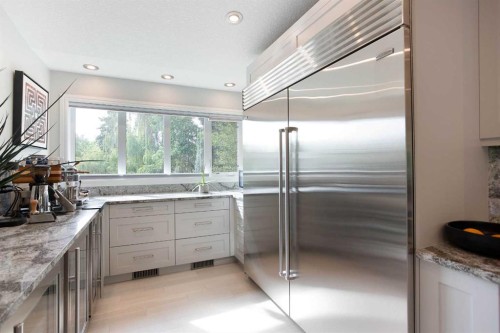 32 Bow Village Crescent Nw, Calgary, AB 