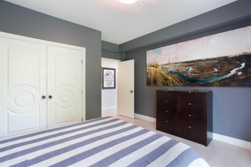 32 Bow Village Crescent Nw, Calgary, AB 