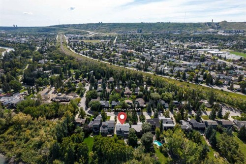 32 Bow Village Crescent Nw, Calgary, AB 