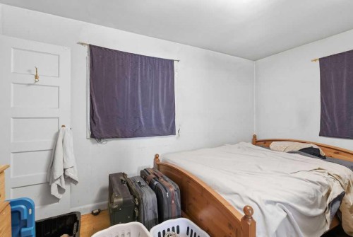 411 37 Avenue Nw, Calgary, AB 