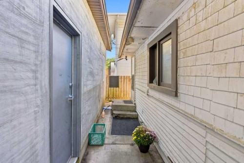 411 37 Avenue Nw, Calgary, AB 