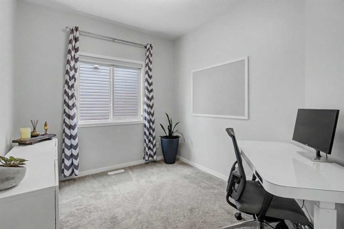 70 Auburn Springs Park Se, Calgary, AB 