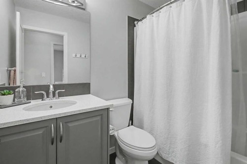 70 Auburn Springs Park Se, Calgary, AB 