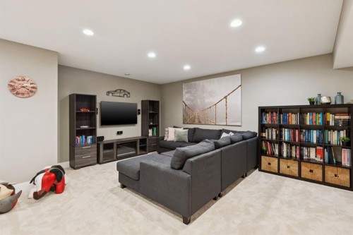 4929 21 Street Sw, Calgary, AB 