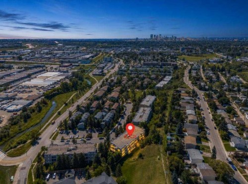 5208-27 Grier Place Ne, Calgary, AB 