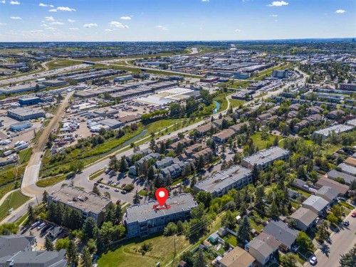 5208-27 Grier Place Ne, Calgary, AB 
