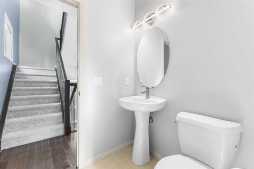 1010 Wentworth Villas Sw, Calgary, AB 
