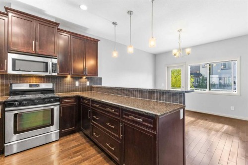 1010 Wentworth Villas Sw, Calgary, AB 