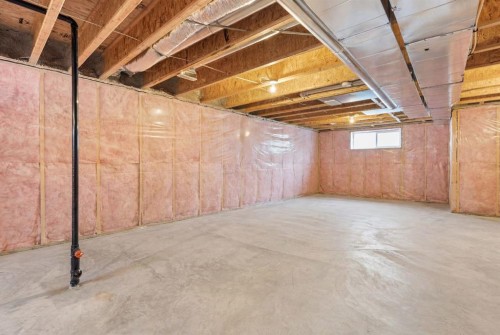 31 Red Embers Lane Ne, Calgary, AB 