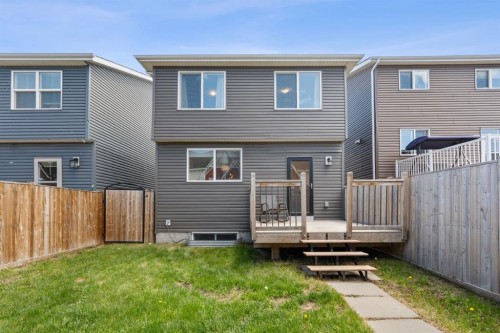 31 Red Embers Lane Ne, Calgary, AB 