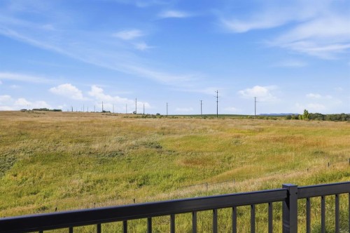 1602 Jumping Pound Common, Cochrane, AB 