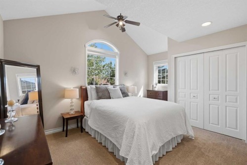 5 Sunset Way Se, Calgary, AB 