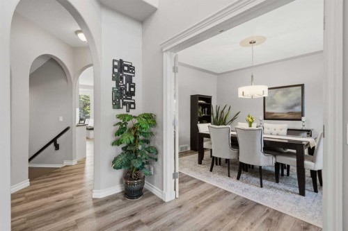 5 Sunset Way Se, Calgary, AB 