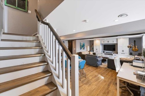 103 Grafton Drive Sw, Calgary, AB 