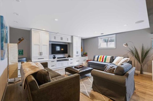 103 Grafton Drive Sw, Calgary, AB 