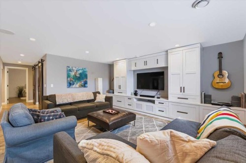 103 Grafton Drive Sw, Calgary, AB 