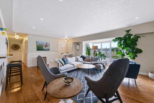 103 Grafton Drive Sw, Calgary, AB 