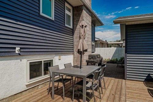 10704 Maplecrest Road Se, Calgary, AB 