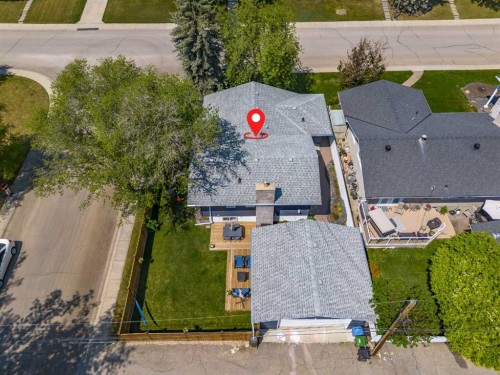 10704 Maplecrest Road Se, Calgary, AB 