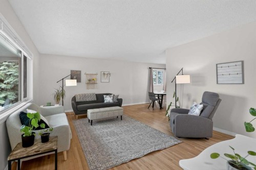 10704 Maplecrest Road Se, Calgary, AB 