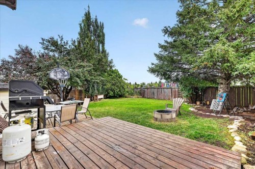 120 Aboyne Place Ne, Calgary, AB 