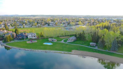 9 Sunset Way Se, Calgary, AB 