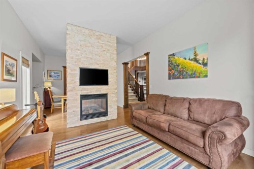 9 Sunset Way Se, Calgary, AB 