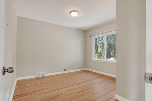1021 Drury Avenue Ne, Calgary, AB 