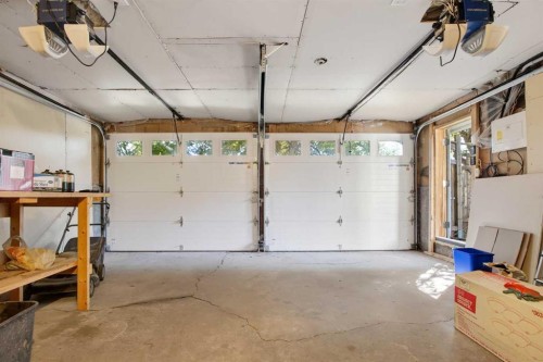 1021 Drury Avenue Ne, Calgary, AB 
