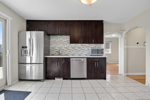 1021 Drury Avenue Ne, Calgary, AB 