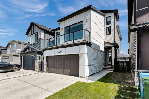 602 Creekstone Circle Sw, Calgary, AB 