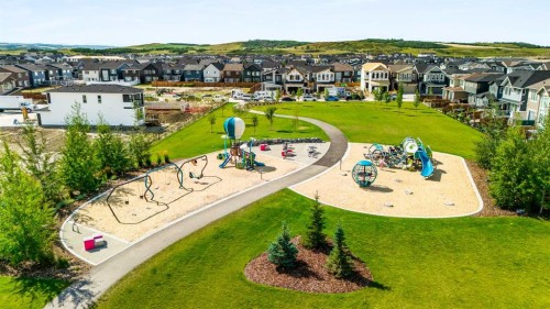 602 Creekstone Circle Sw, Calgary, AB 