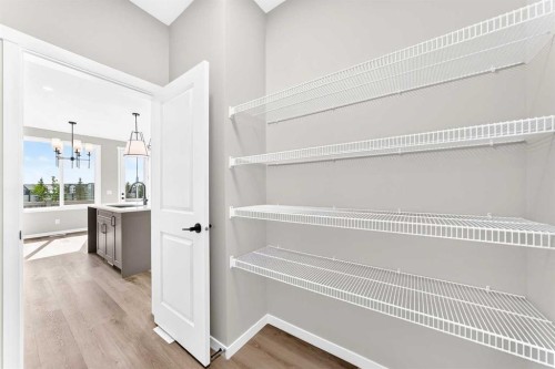87 Mercado Crescent Se, Calgary, AB 