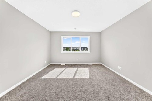 87 Mercado Crescent Se, Calgary, AB 