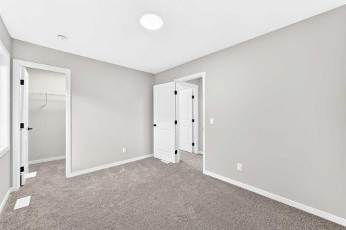 87 Mercado Crescent Se, Calgary, AB 