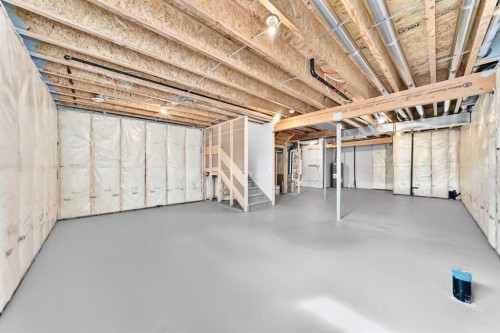 87 Mercado Crescent Se, Calgary, AB 