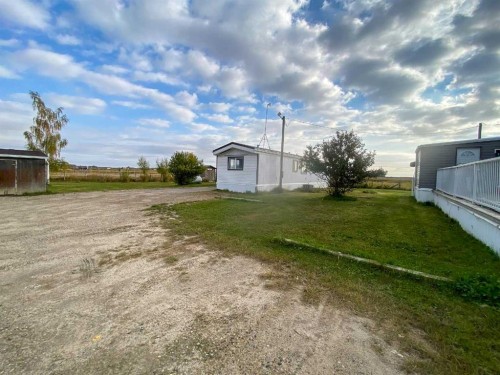 3203 50 Avenue, Olds, AB 