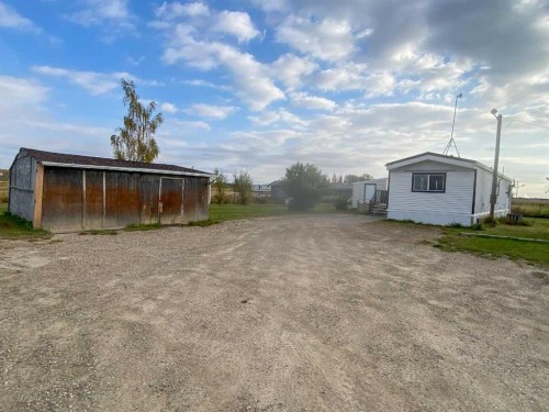 3203 50 Avenue, Olds, AB 
