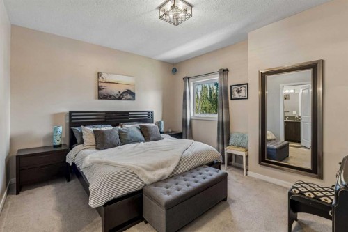 304 Cranfield Common Se, Calgary, AB 