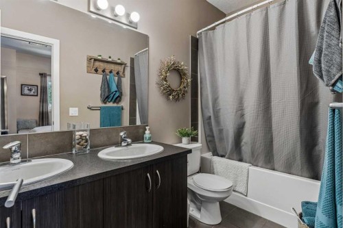 304 Cranfield Common Se, Calgary, AB 