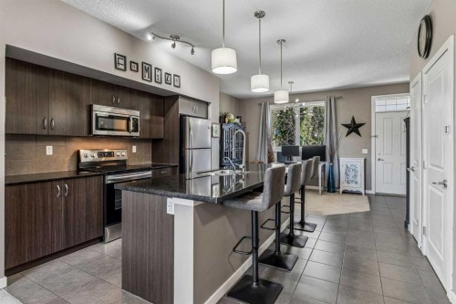 304 Cranfield Common Se, Calgary, AB 