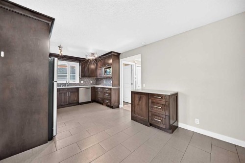 2515 62 Street Ne, Calgary, AB 